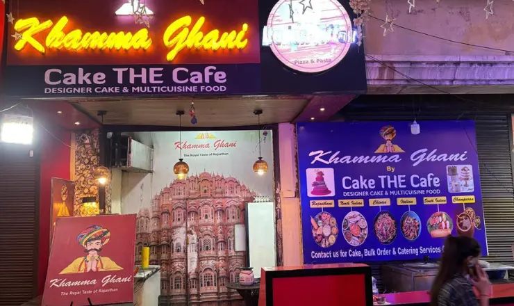Restaurants & Cafes