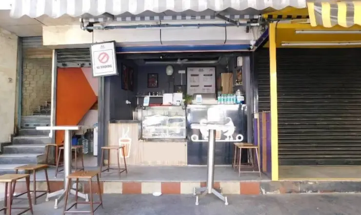 Restaurants & Cafes